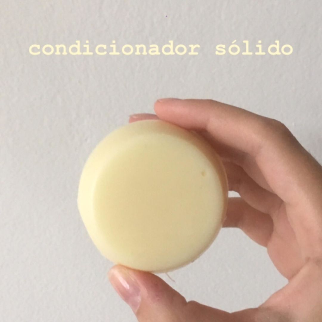 Linha capilar natural feita à mão